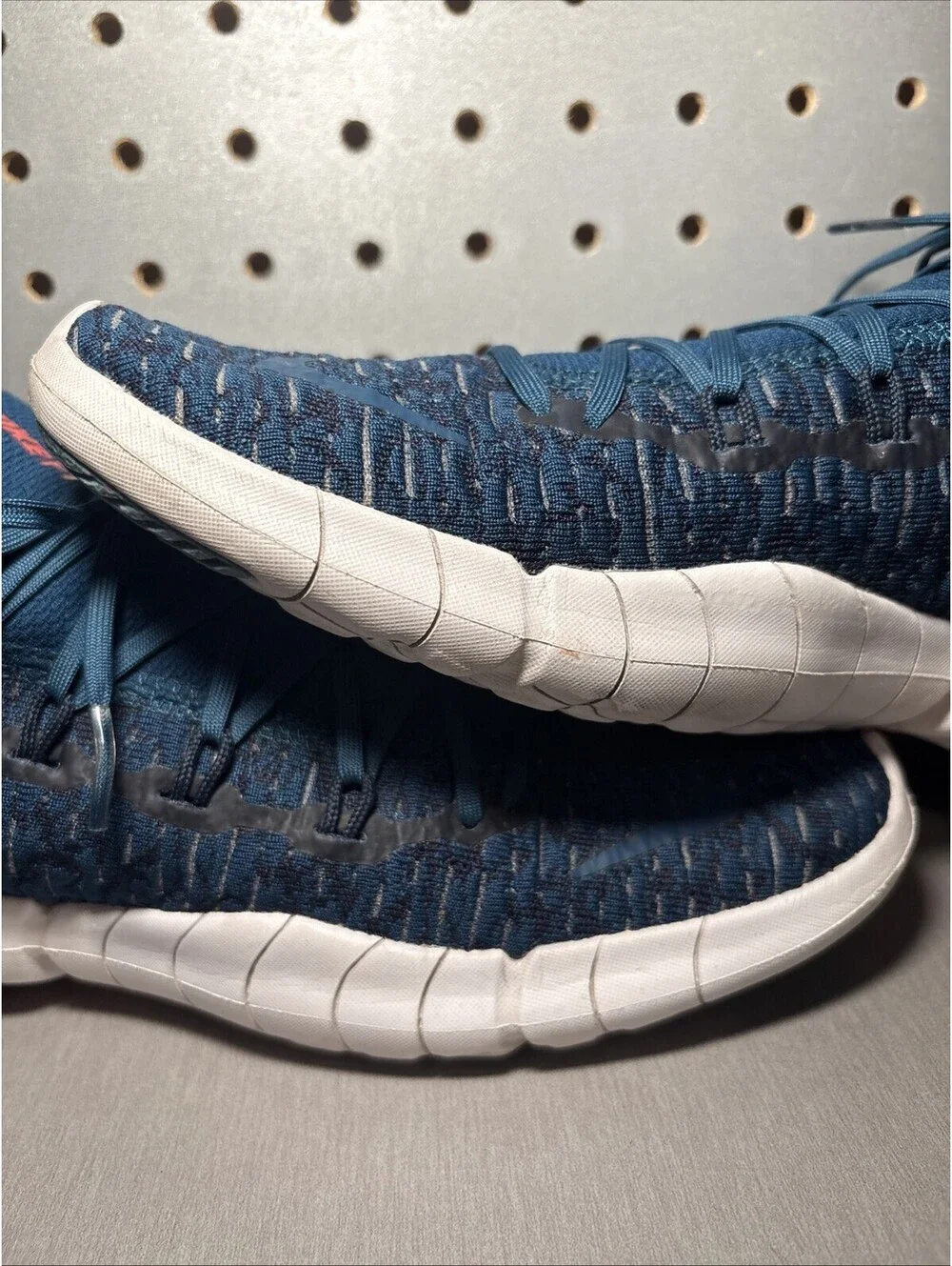 Nike Free Run 5.0 RN Running Shoes Mens Sz 9.5 Blue Comfort Lightweight Sneakers